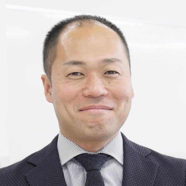 片居木 亮