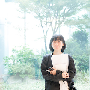 井上 彩